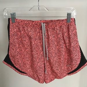 Women’s Nike Tempo Running Shorts Medium